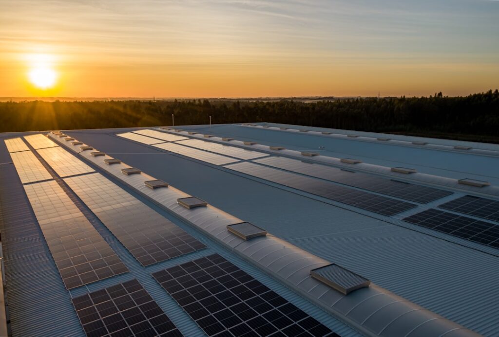 entdecken sie hochwertige solarmodule für effiziente und nachhaltige energiegewinnung. sparen sie kosten und schützen sie die umwelt mit unseren innovativen solarpanels.